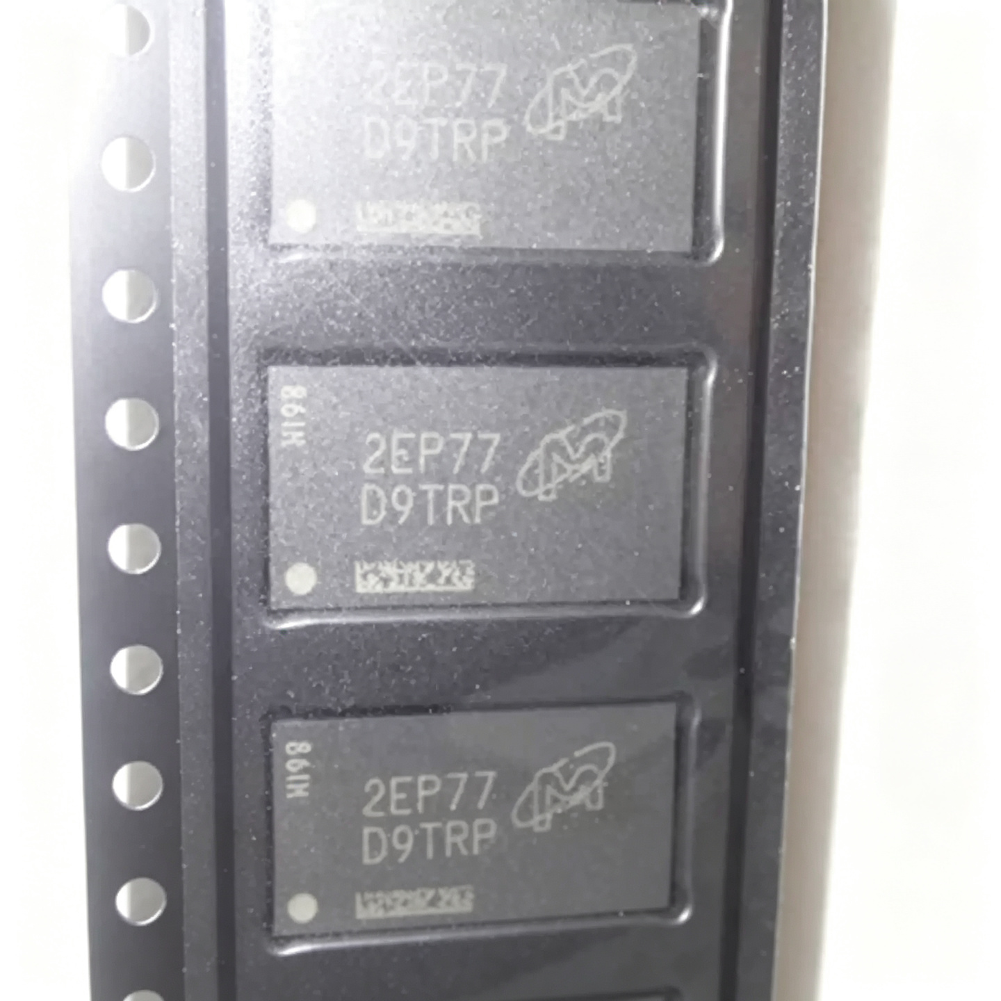 MT41K256M16TW-107 XIT:P 1 MT41K256M16TW-107 XIT:P
